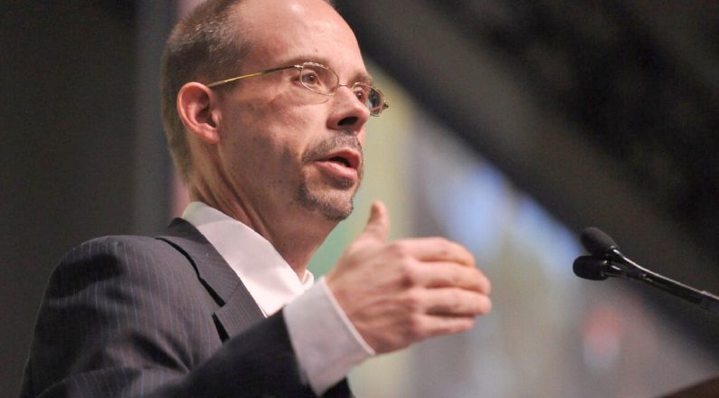 Pour De Nombreux Lecteurs, Et Même Pour Ses Confrères Journalistes, Il Était L'interprète D'un Écosystème Ecclésial Complexe © Photo D'archives OSV News/Jenna Teter, The Texas Catholic