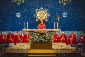 Messe dans la basilique Notre-Dame-de-Guadalupe à Rome présidée par le père John Connor, LC © Légionnaires du Christ