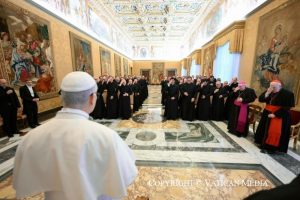 Aux participants au Chapitre général des Légionnaires du Christ © Vatican Media 