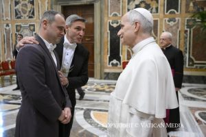 
Discours du Pape Léon XIV aux gentilshommes de Sa Sainteté, aux attachés d'antichambre et aux « Sediari » pontificaux, 1er février 2026 © Vatican Media