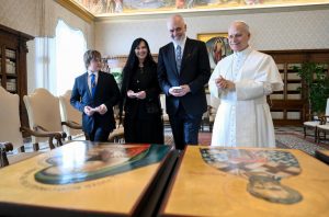 Le pape Léon XIV reçoit le Premier ministre albanais © Vatican Media 