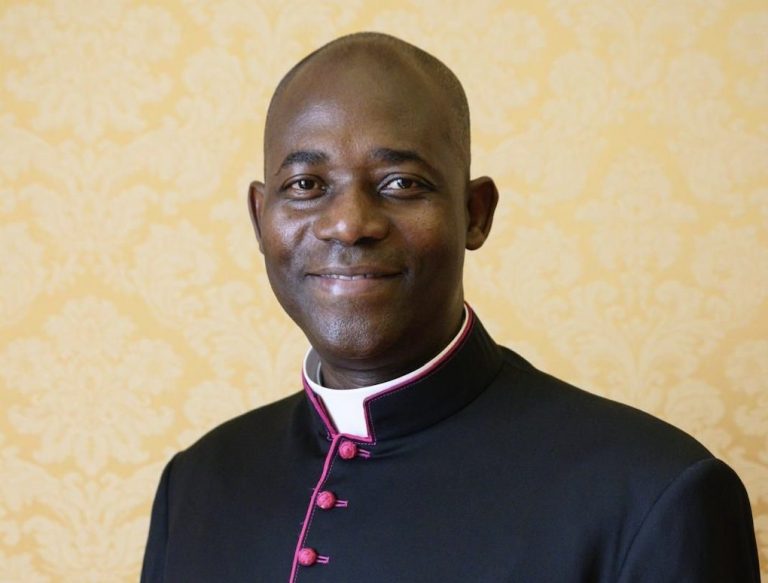 Mgr Relwendé Kisito Ouédraogo, nonce apostolique au Gabon et au Congo  © facebook.com/lefaso.net