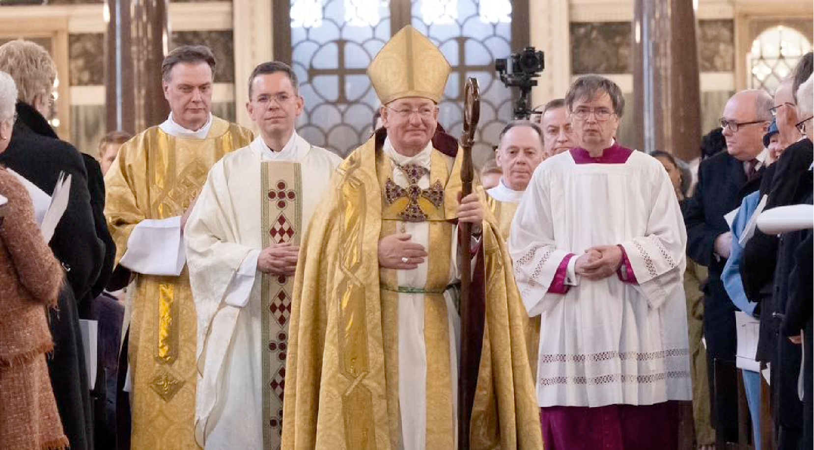 La messe d’installation a succédé au service de vêpres solennelles tenu dans la cathédrale © Diocèse de Westminster