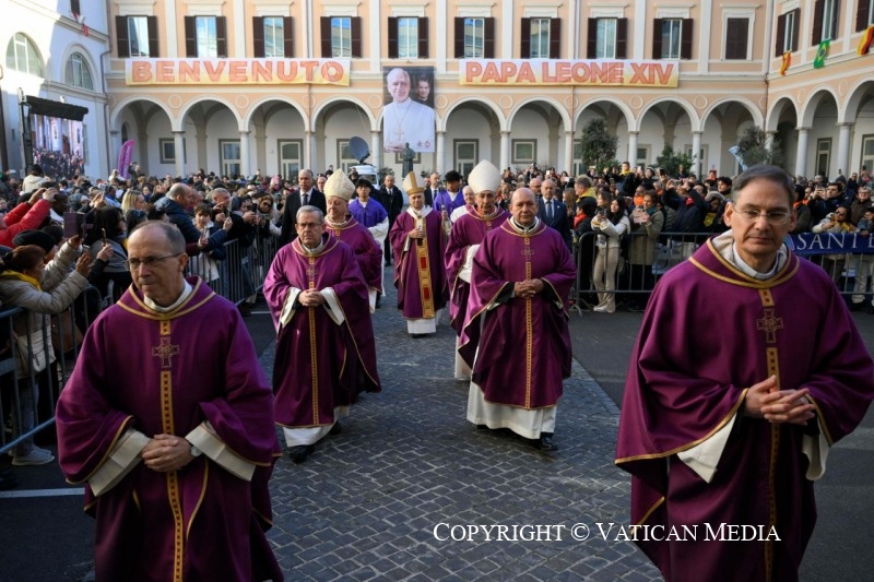 Redécouvrir la grâce du Baptême, chemin de liberté Homélie du Saint-Père Léon XIV à la paroisse du Sacré-Cœur de Jésus à Rome 22 février 2026 © Vatican Media
