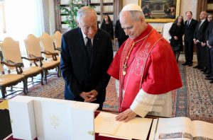 Le pape Léon XIV et le président du Portugal, M. Marcelo Rebelo de Sousa © Vatican Media
