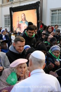 Salutation du Saint-Père au Conseil pastoral paroissial, 22 février 2026 © Vatican Media 