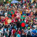 Une manifestation à Dacca durant la « révolution de juillet » 2024. Les élections générales du 12 février sont les premières depuis ces événements. © Rayhan9d / CC BY-SA 4.0