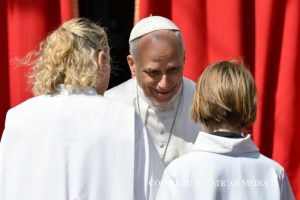Rencontre avec les jeunes et les catéchumènes à Monaco, 28 mars 2026 © Vatican Media
