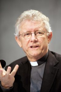 Mgr P. Valdrini, canoniste et chanoine de la basilique Saint-Jean-de-Latran à Rome © icp.fr