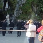 Prière à la grotte de Massabielle, 24 mars 2026 © Jean-Yves Riocreux