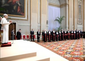 Le pape devant les autorités judiciaires du Vatican, 14 mars 2025 © Vatican Media 