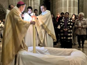 "La nuit de Pâques marque le début d’une vie nouvelle" © Luc van Merris