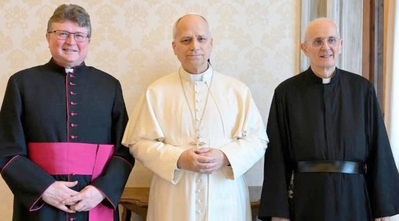 Le 13 mars 2026, le pape Léon XIV a reçu les dirigeants de l'Association internationale des exorcistes © Vatican Media