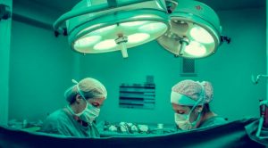 L’Académie pontificale pour la vie a formulé une position qui cherche à concilier les biotechnologies de pointe avec le cadre moral de la doctrine catholique © Pexels