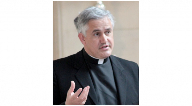 Robin Ward, éminent théologien et ancien directeur du prestigieux séminaire anglican St. Stephen's House d'Oxford