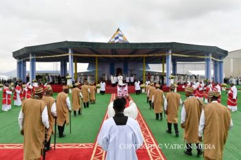 Messe à l’aéroport de Yaoundé-Ville, 18 avril 2026 © Vatican Media 