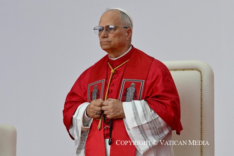 Prière du Chapelet, Esplanade devant le Sanctuaire de “Mama Muxima”, Angola, 29 avril 2026 © Vatican Media