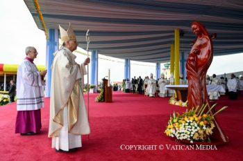 Messe à l’aéroport de Yaoundé-Ville, 18 avril 2026 © Vatican Media