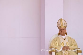 Regina Cæli, 19 Avril 2026 © Vatican Media « Faire taire les armes » : en Angola, Léon XIV prie pour la paix en Ukraine et au Moyen-Orient | ZENIT - Français