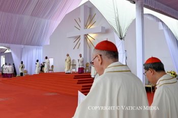 Messe à Kilamba (Angola), 19 avril 2026 © Vatican Media 