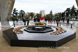 Voyage apostolique en Algérie : Visite du monument aux martyrs Maqam Echahid, 13 avril 2026 © Vatican Media  