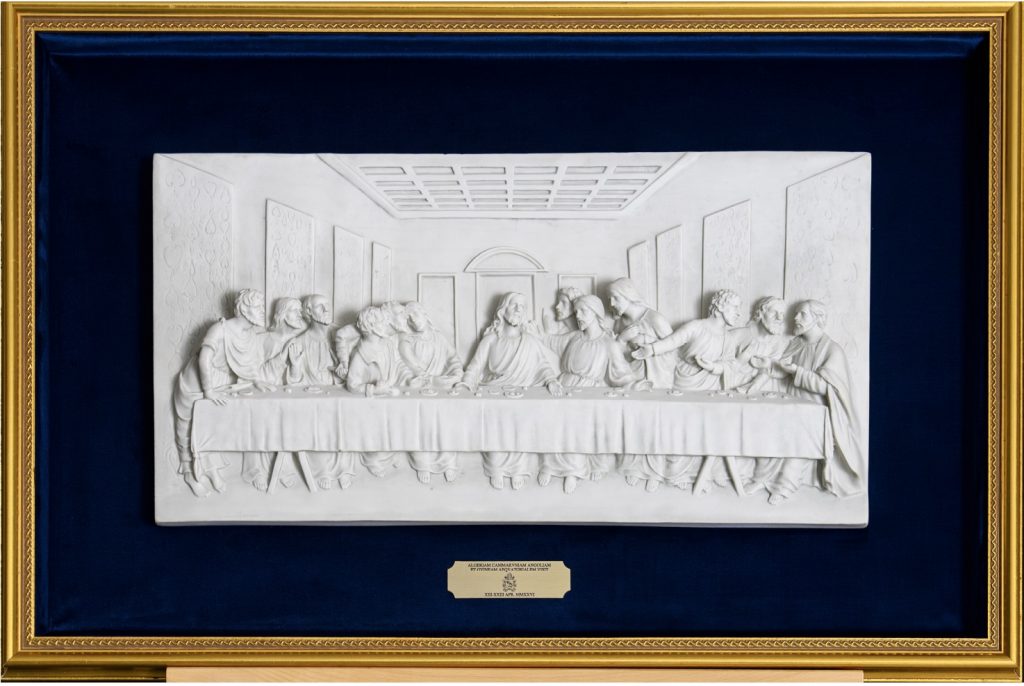 Reproduction de La Cène, cadeau offert par le pape aux membres de l’Ordre augustinien le 14 avril 2026 à Annaba (Algiers) © Vatican Media