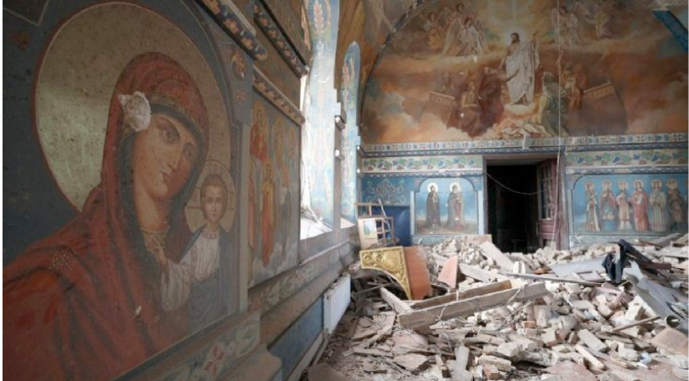 L'église de la Nativité de la Vierge Marie à Novoekonomichne, dans l'est de l'Ukraine, détruite par une frappe aérienne