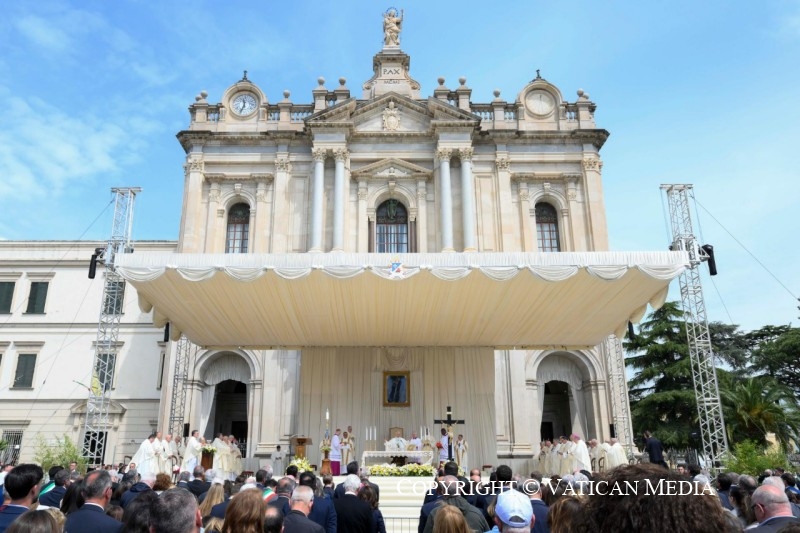Visite pastorale du Pape Léon XIV à Pompéi et à Naples, 8 mai 2025 © Vatican Media