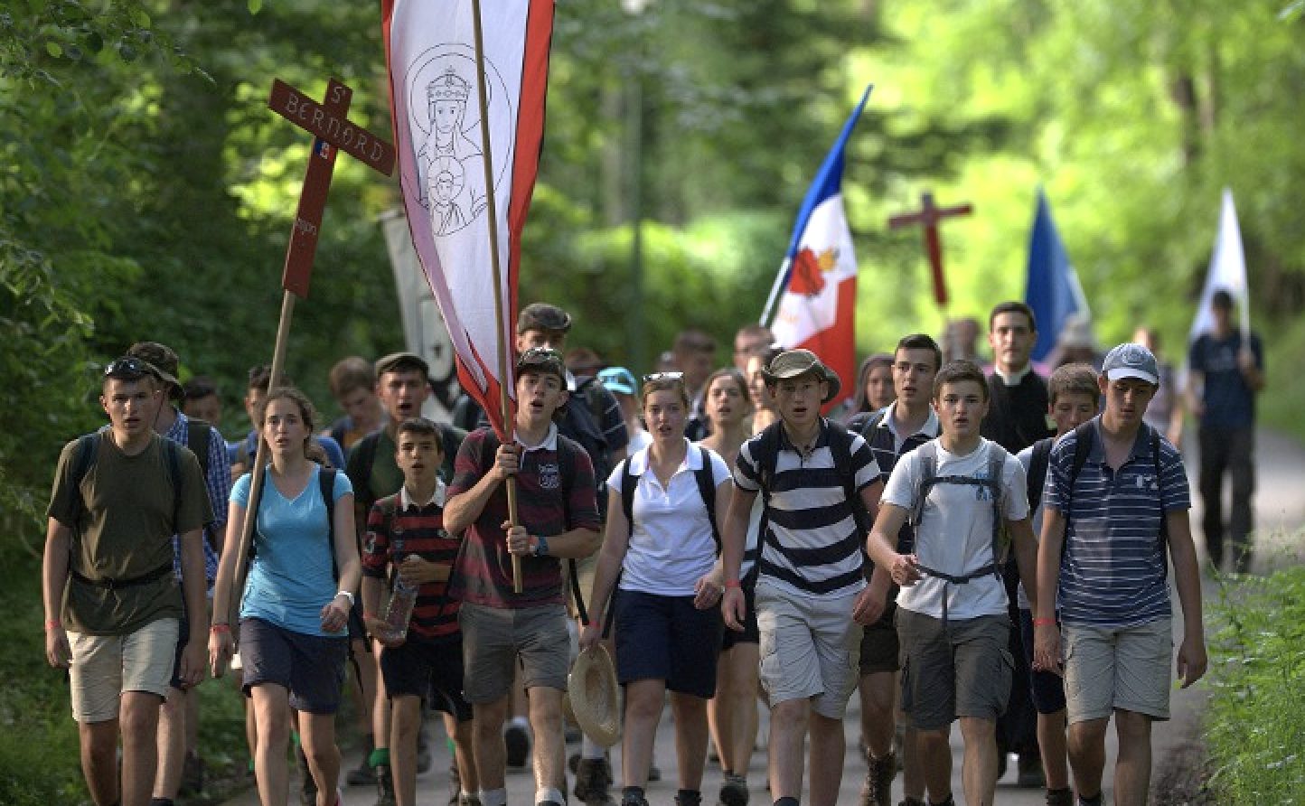 Pèlerinage de Pentecôte à Chartres du samedi 23 au lundi 25 mai 2026 © nd-chretiente.com