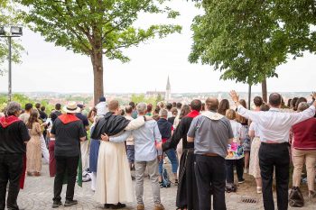 Le « balcon de Ratisbonne » était la destination de la grande procession de prière. © Johann Rhee
