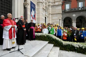 Visite pastorale à Naples : Rencontre avec le clergé et les personnes consacrées dans la Cathédrale de Naples, 8 mai 2025 © Vatican Media 