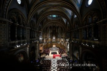 Prière du Rosaire à l’Abbaye Notre-Dame de Montserrat, 10 juin 2026 © Vatican Media  