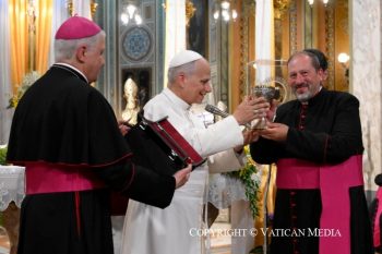 Visite pastorale à Sant’Angelo Lodigiano : Adoration du Saint-Sacrement et vénération du Cœur de sainte Françoise Cabrini, 20 juin 2026 © Vatican Media