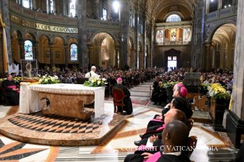 Visite pastorale à Sant’Angelo Lodigiano : Adoration du Saint-Sacrement et vénération du Cœur de sainte Françoise Cabrini, 20 juin 2026 © Vatican Media