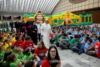 Rencontre avec les participants au Centre d'été du Vatican « Estate Ragazzi in Vaticano », 22 juin 2026 © Vatican Media 