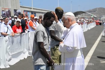 Au port d’Arguineguín, le discours de Léon XIV aux acteurs de l’accueil des migrants