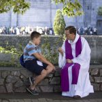 Le secret de confession en péril au sein des établissements scolaires en France © Fr Lawrence Lew, O.P., Flickr