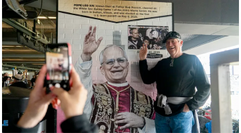 Le pape Léon XIV continue de susciter une grande sympathie parmi les catholiques américains © Ben Hsu/Icon Sportswire via Getty Images