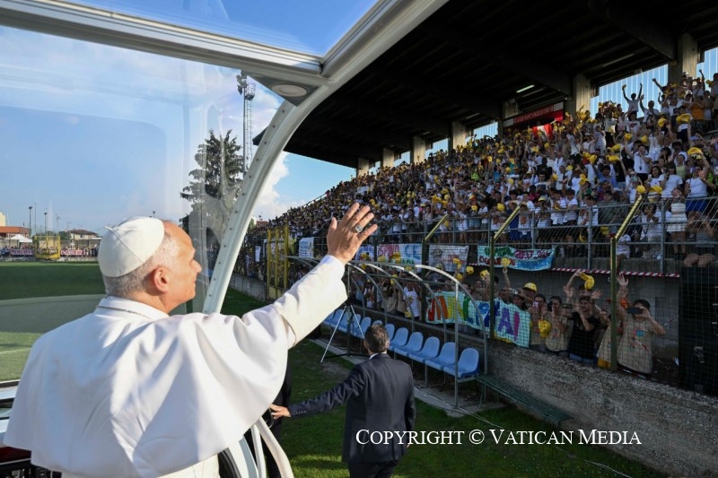 Visite pastorale à Sant’Angelo Lodigiano : Adoration du Saint-Sacrement et vénération du Cœur de sainte Françoise Cabrini, 20 juin 2026 © Vatican Media