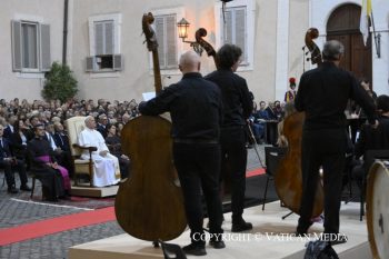 Concert en l’honneur du Saint-Père Léon XIV dans la Cour du Palais apostolique de Castel Gandolfo, 18 juillet 2026 © Vatican Media