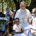 « DÉJEUNER AVEC LE PAPE » dans les Jardins des Villas Pontificales de Castel Gandolfo le Samedi 11 juillet 2026 © Vatican Media