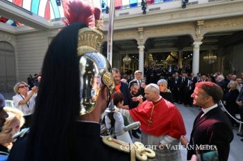 Rencontre avec les autorités, la société civile et le corps diplomatique, 25 septembre 2026 © Vatican Media
