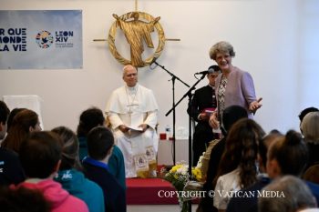 Visite au Centre d’accompagnement et d’intégration sociale Maison Bakhita, 26 septembre © Vatican Media 