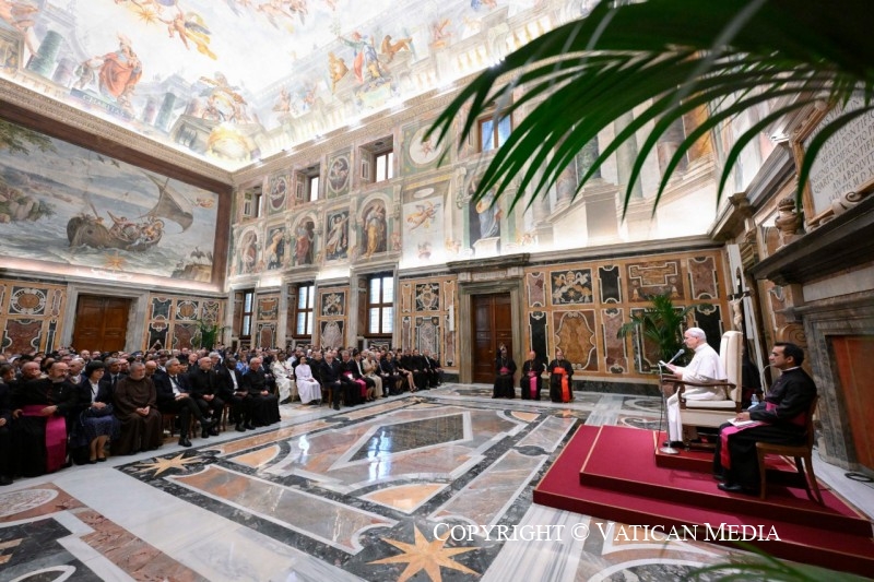 Discours du pape Léon XIV aux participants à la Conférence d'études organisée per le Dicastère des Causes des Saints, 16 septembre 2026 © Vatican Media