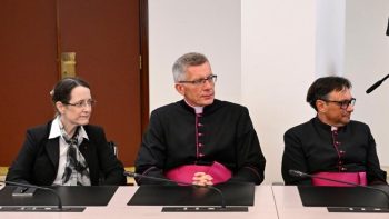 Le pape a rencontré les collaborateurs du Dicastère et les a encouragés dans leur service de l’Église et du monde, 22 septembre 2026 © Vatican Media