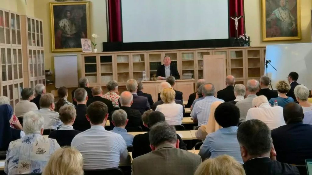 Le 7 septembre, le recteur Spronck a prononcé son habituel discours de rentrée ©Séminaire de Namur