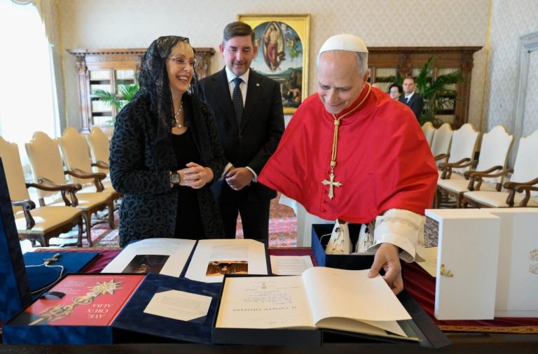 Le pape Léon XIV reçoit le président de la République de Slovénie au Vatican © Vatican Media