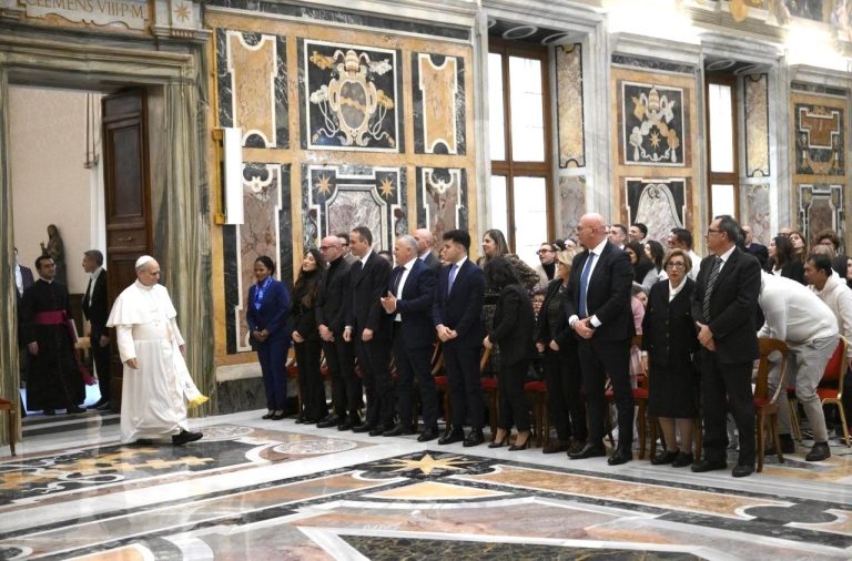 Audience au personnel des jardins et des bâtiments, février 2026 © Vatican Media