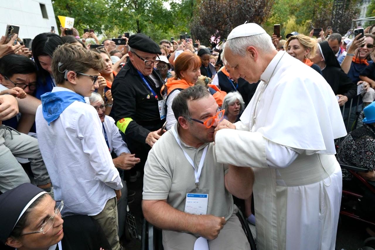 "Le Saint-Père est venu soigner notre espérance, notamment en allant à la rencontre des malades" © Vatican media