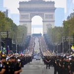 Ces résultats sont publiés quelques semaines après sa visite historique en France, au cours de laquelle plus d’un million de personnes se sont rassemblées à Paris, Lourdes et Metz © Vatican Media